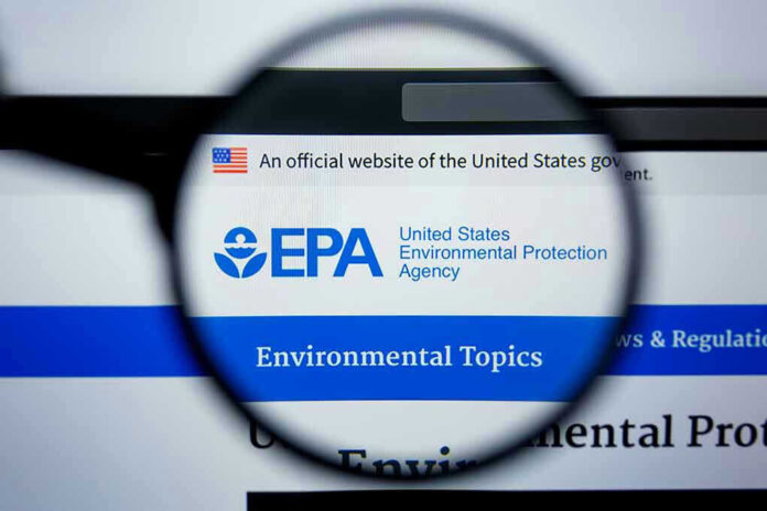 1466142740 EPA website under magnifying glass.
